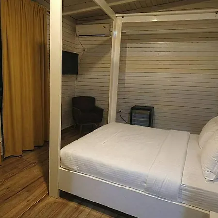 Patricia Center Hotel